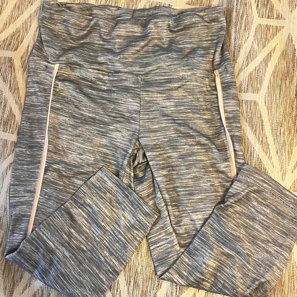 Young Hearts Sport Kids Outfit - Picture 3 of 4